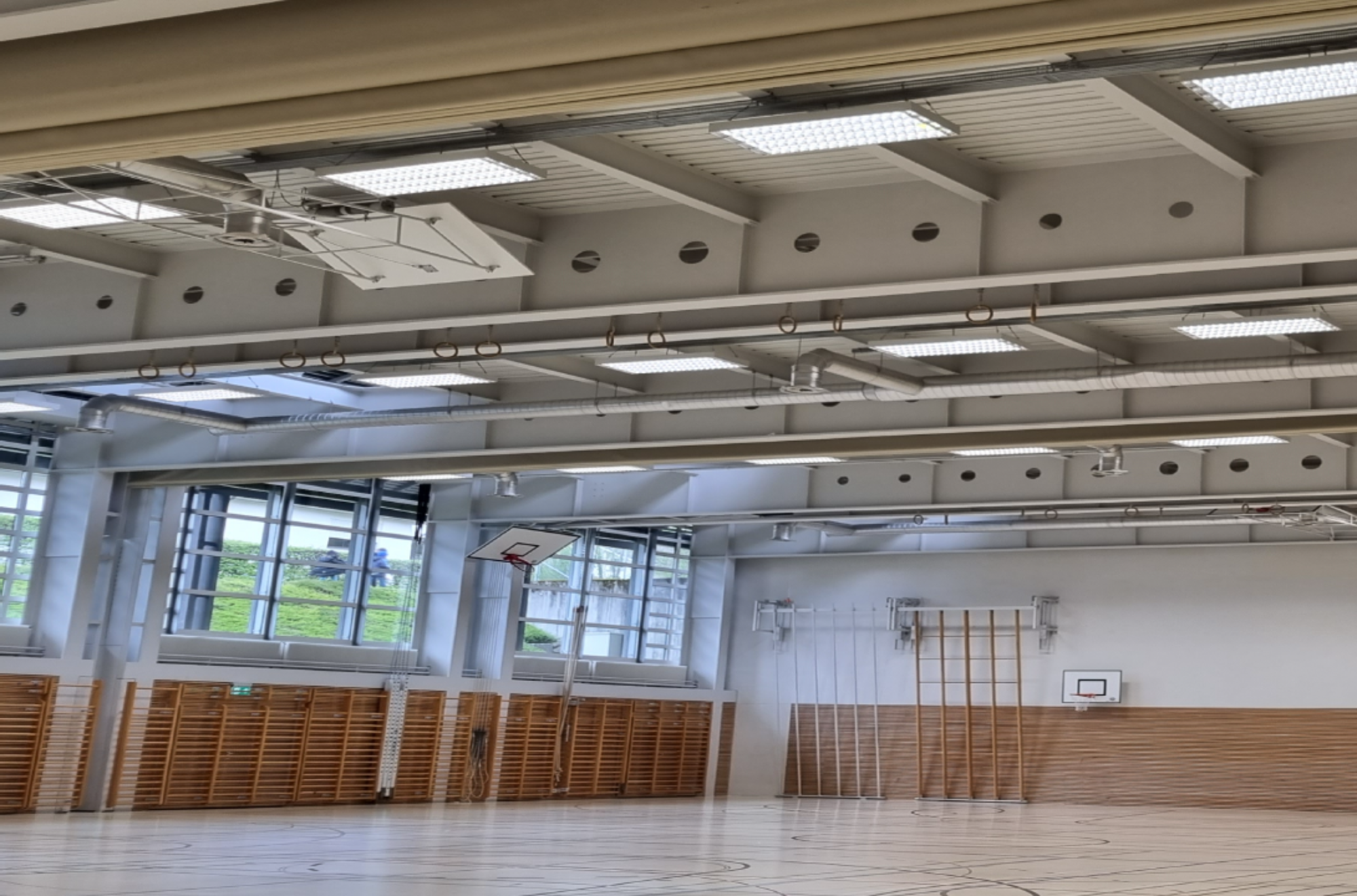 Turnhalle Farlifang Innenansicht
